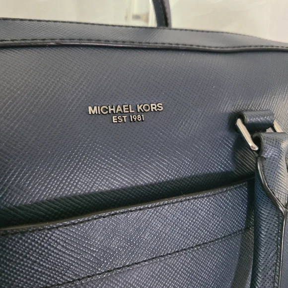 UNISEX Michael Kors Men’s Cooper Briefcase/Laptop Bag in Navy Saffiano Leather - Picture 2 of 11